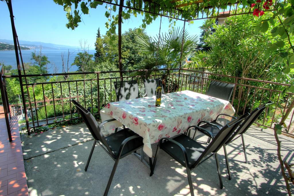 Apartman Lena Opatija Exterior foto