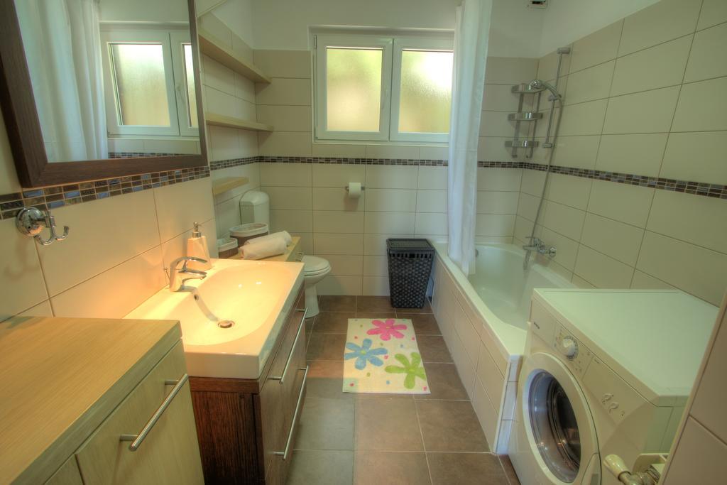 Apartman Lena Opatija Exterior foto